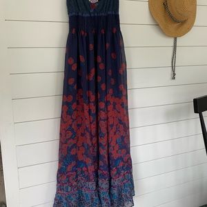 Gorgeous Free people maxi dress, size 4
